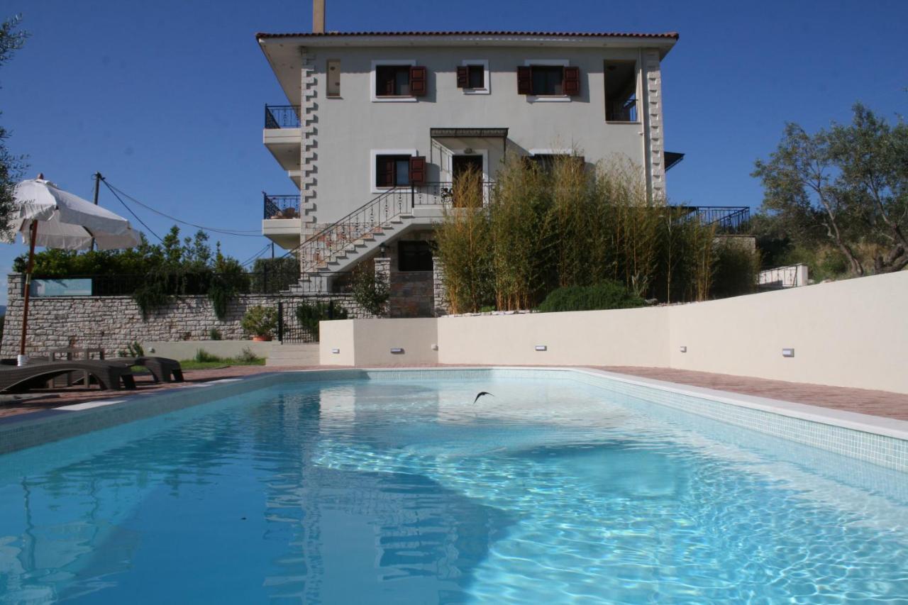 Venetiko Villas 纳弗帕克托斯 外观 照片