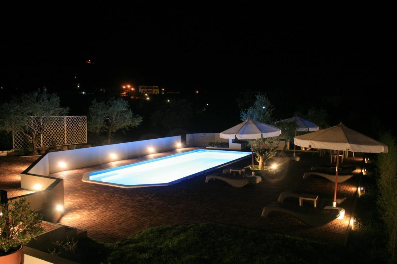 Venetiko Villas 纳弗帕克托斯 外观 照片