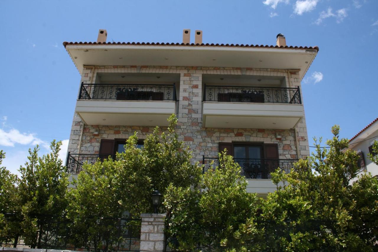 Venetiko Villas 纳弗帕克托斯 外观 照片